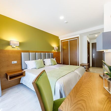 Hotel Santo Antonio De Padua Fátima Extérieur photo