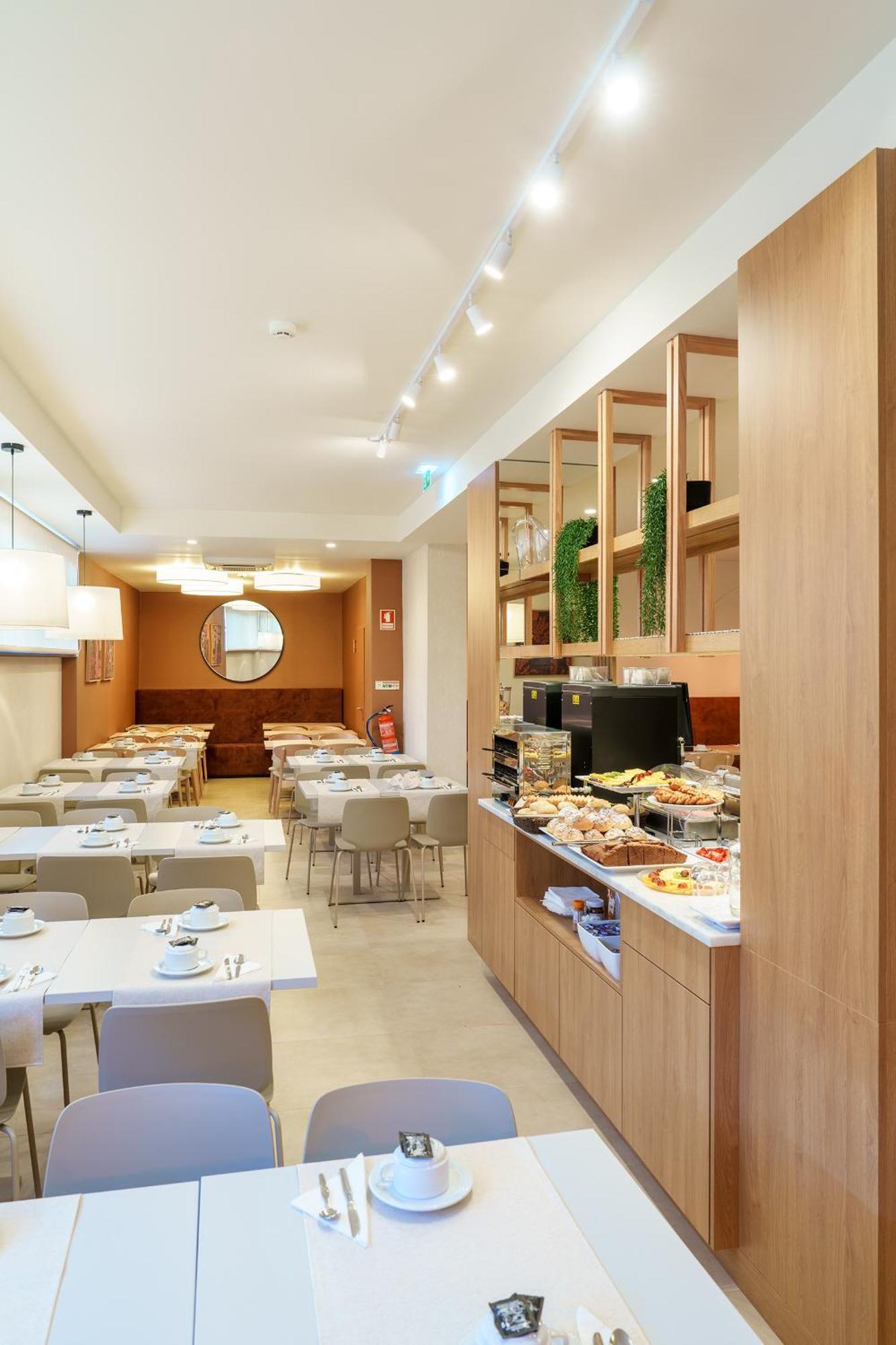 Hotel Santo Antonio De Padua Fátima Extérieur photo