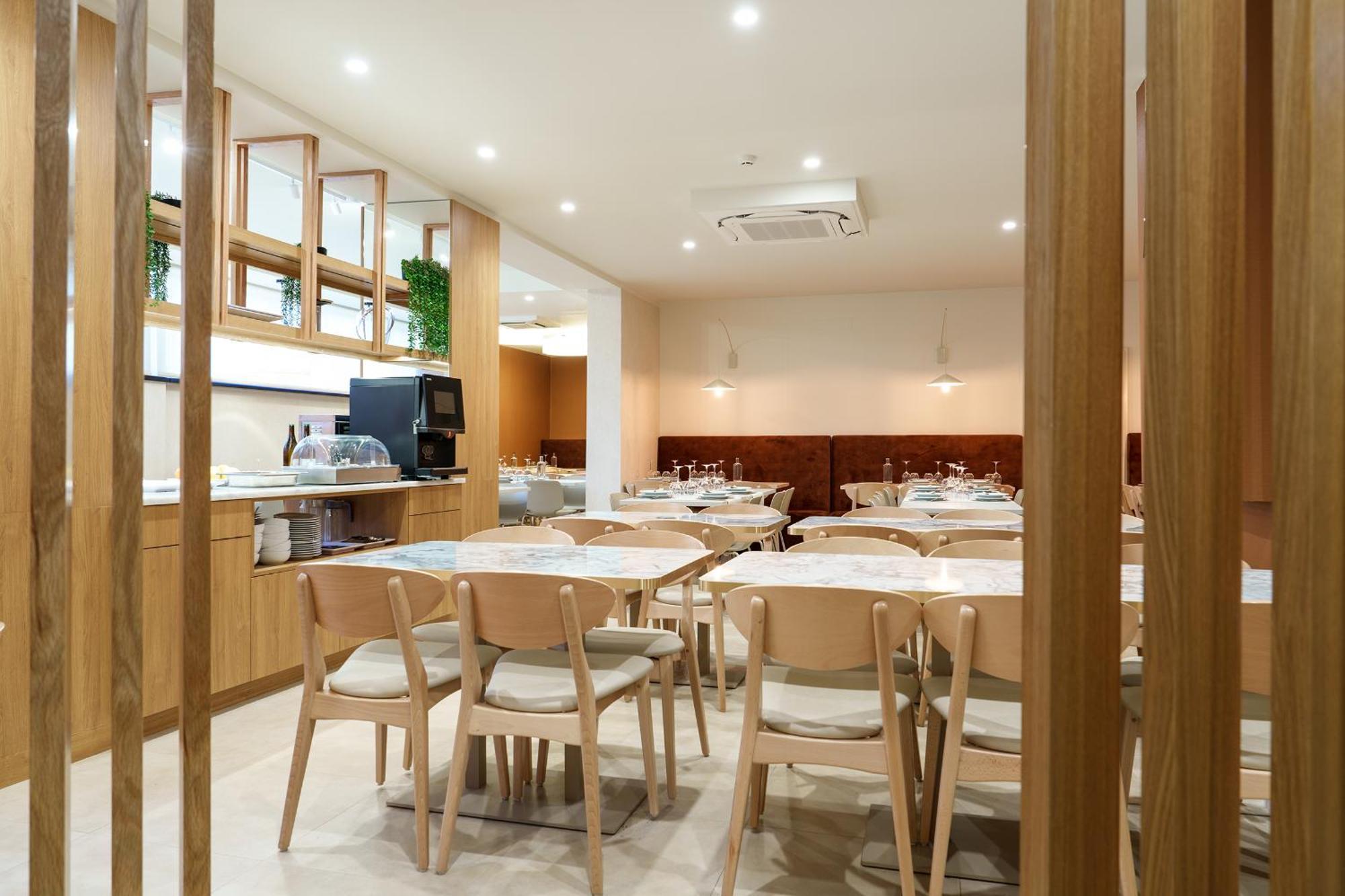 Hotel Santo Antonio De Padua Fátima Extérieur photo