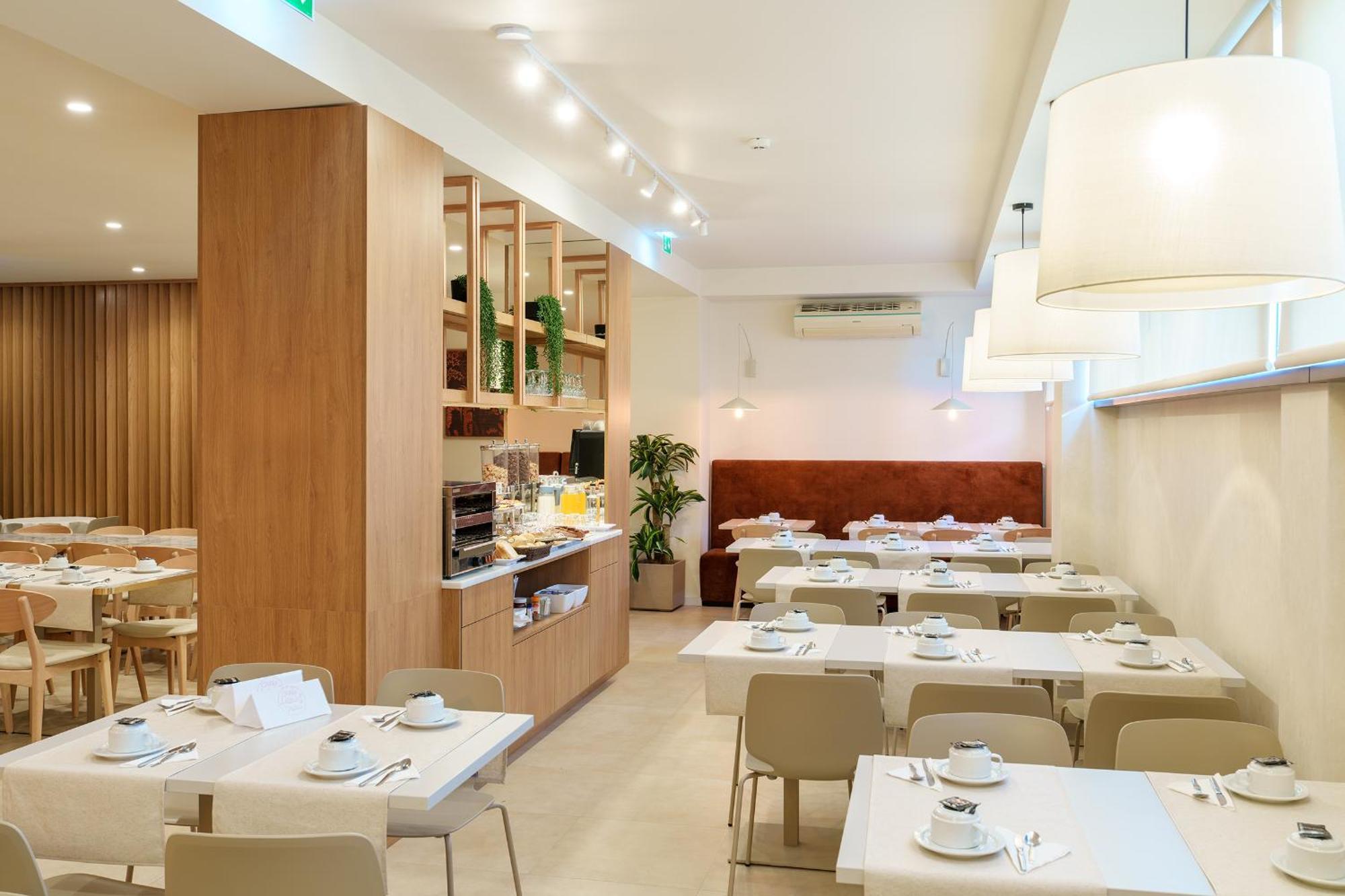Hotel Santo Antonio De Padua Fátima Extérieur photo