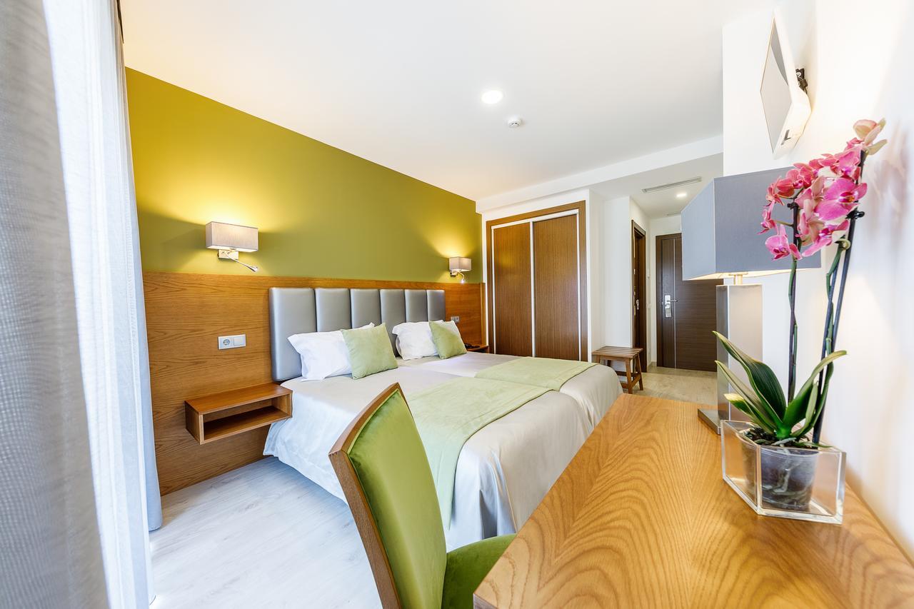 Hotel Santo Antonio De Padua Fátima Extérieur photo